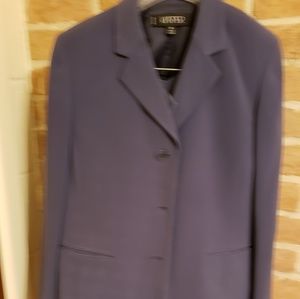 Pant suit